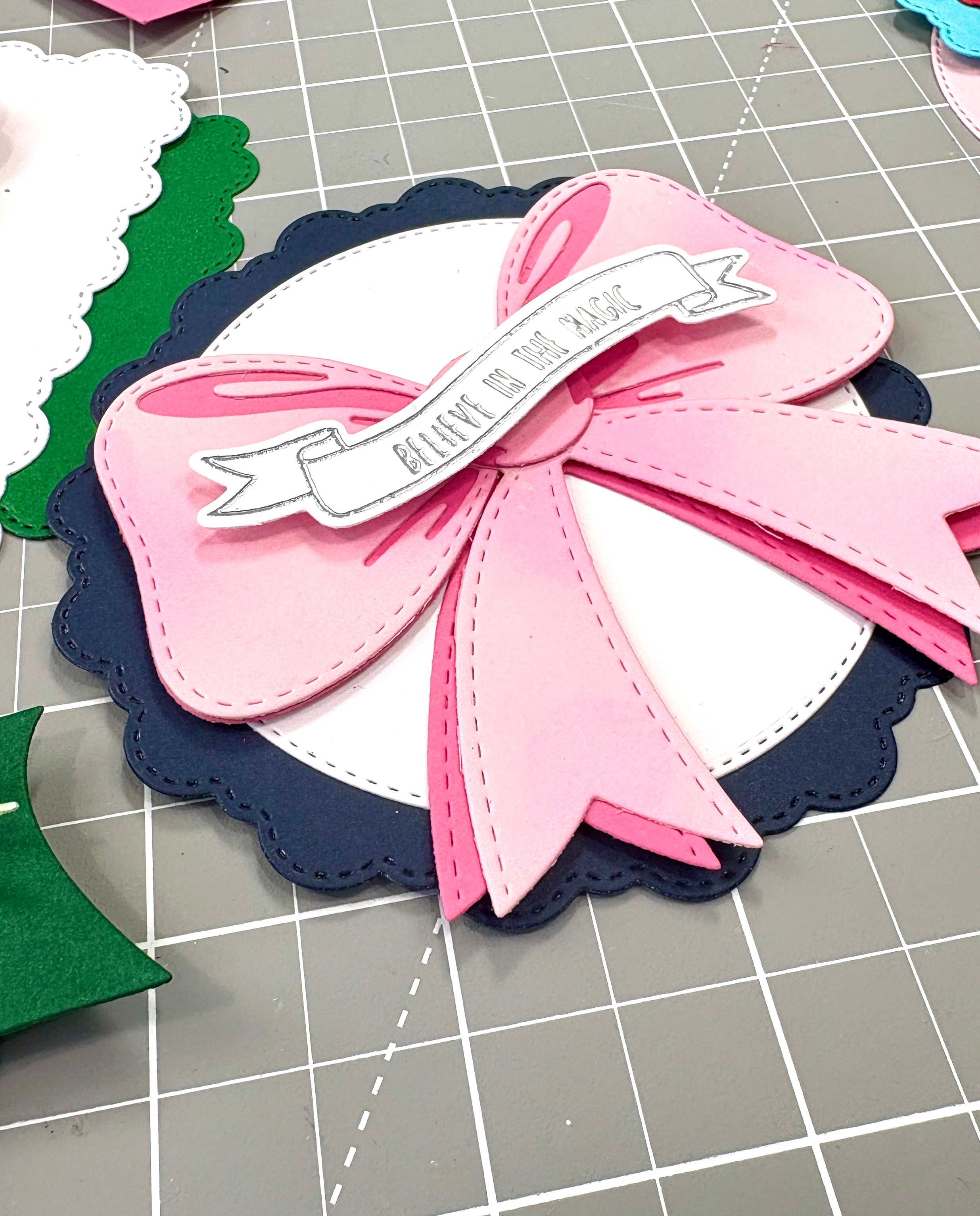 Stitched Scallop Circle Dies