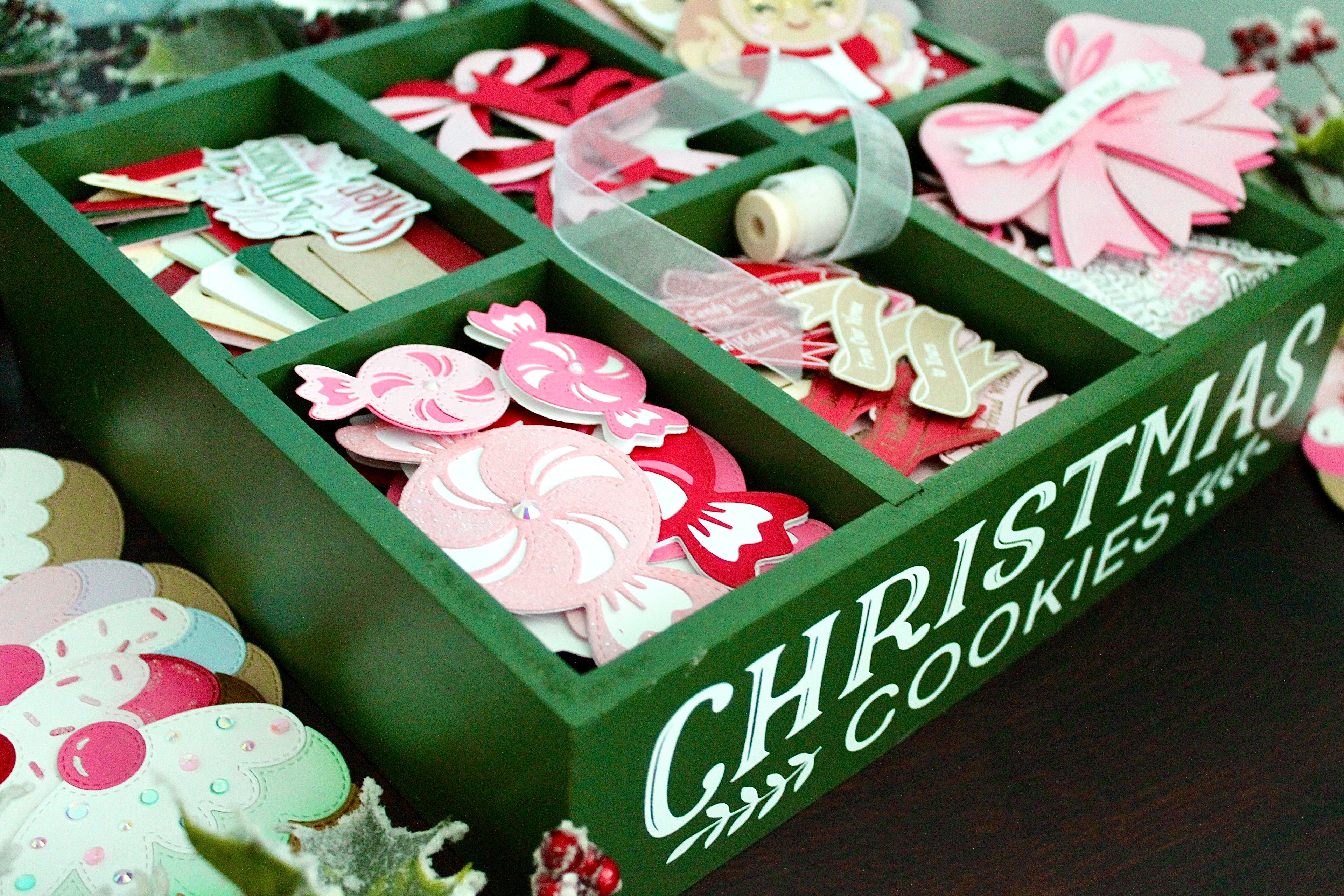 Wrapped Peppermint Dies